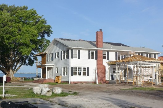 Homeowners Insurance Rates Jump 15% as Insurers Flee Wildfire Risk