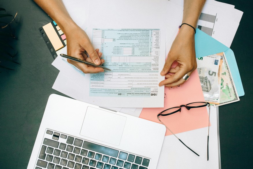 Tax accountant