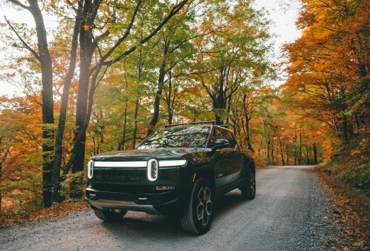 Rivian Finally Rolls Out Apple Wallet Digital Car Key Support